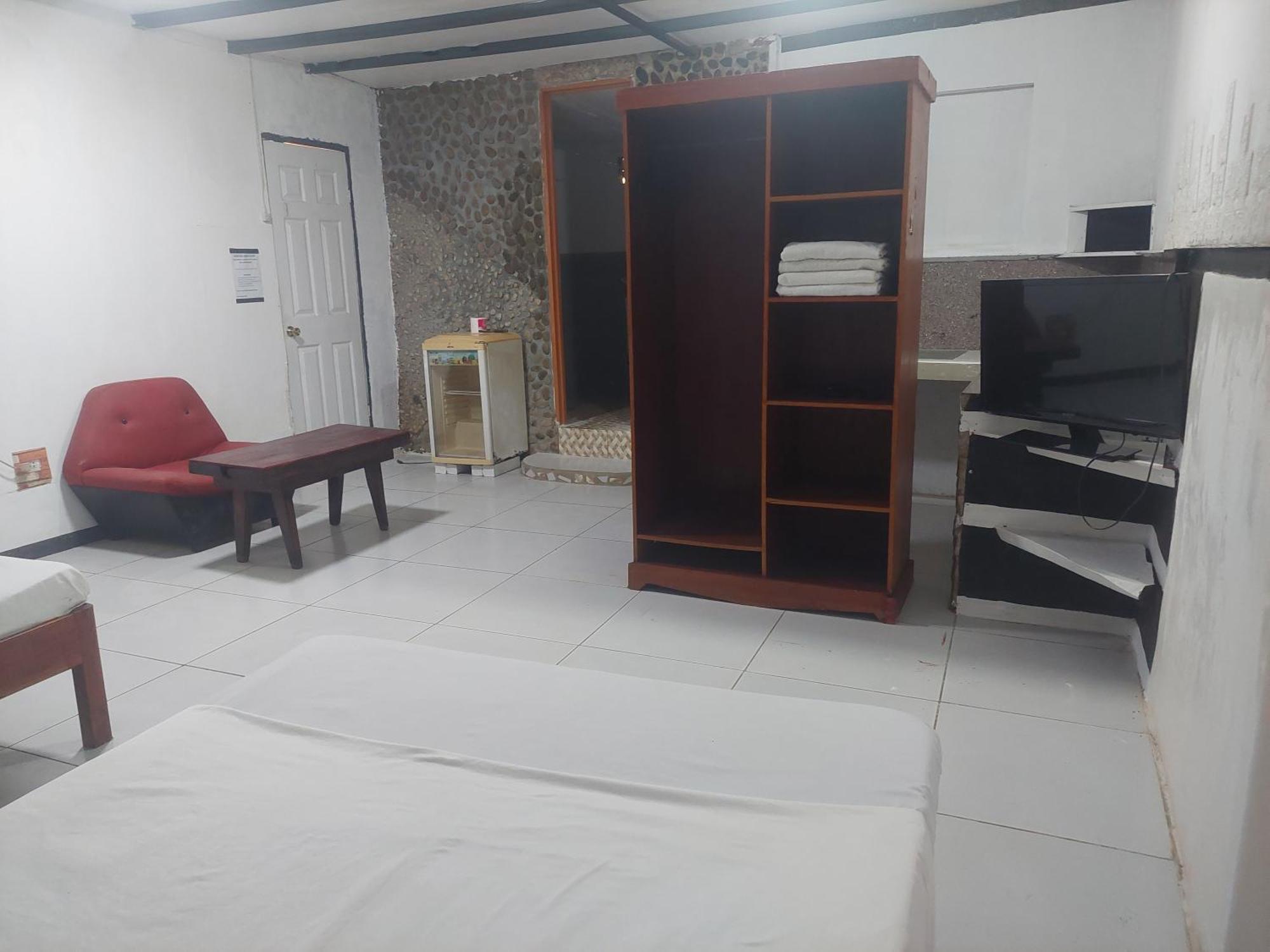 Larmar Bed And Breakfast Пуэрто-Принцеса Экстерьер фото