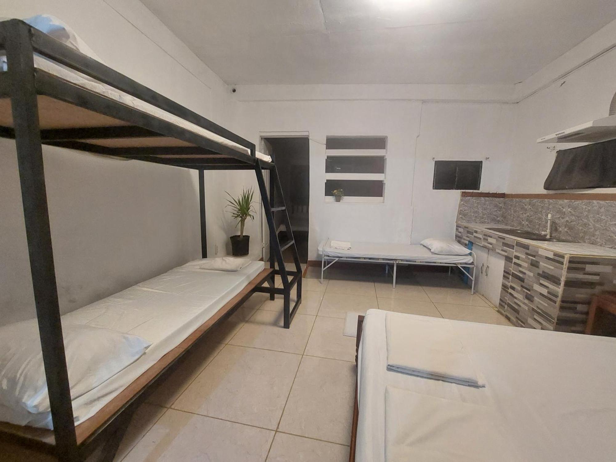 Larmar Bed And Breakfast Пуэрто-Принцеса Экстерьер фото