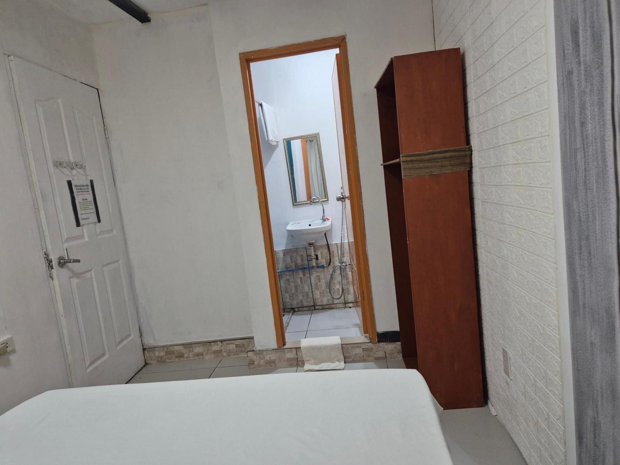 Larmar Bed And Breakfast Пуэрто-Принцеса Экстерьер фото